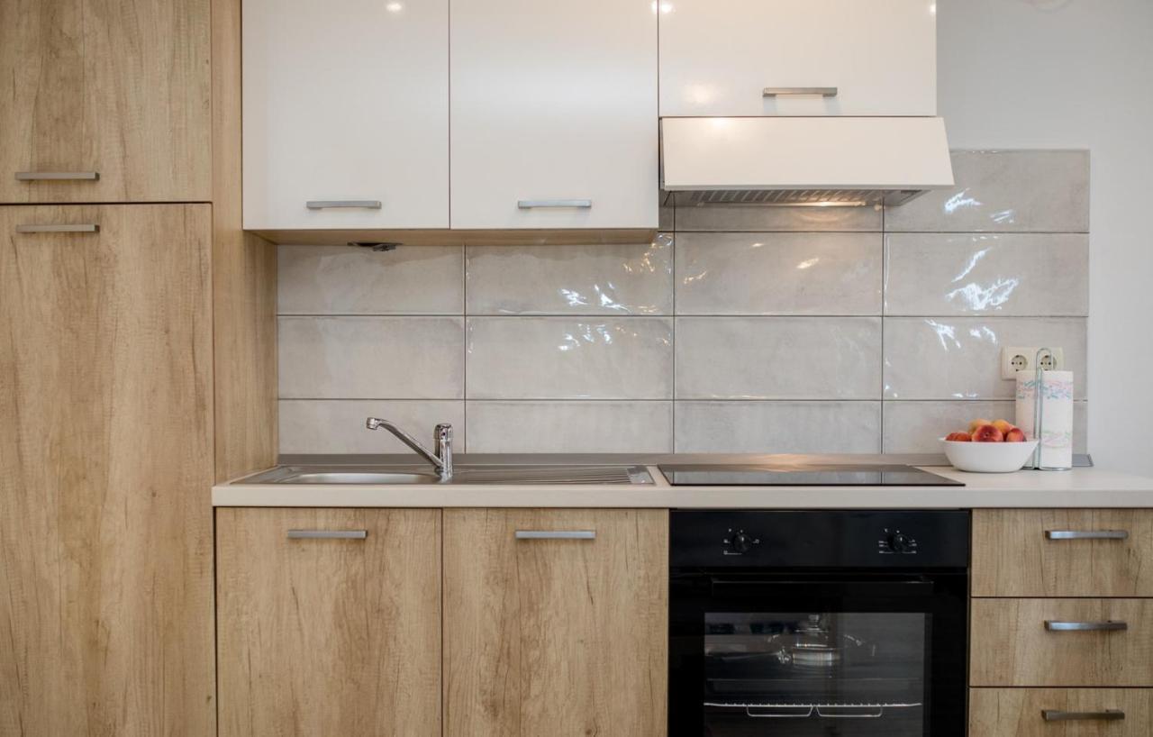 Apartments Makaus سوبيتارسكا دراغا المظهر الخارجي الصورة
