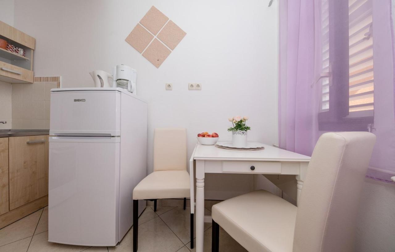 Apartments Makaus سوبيتارسكا دراغا المظهر الخارجي الصورة
