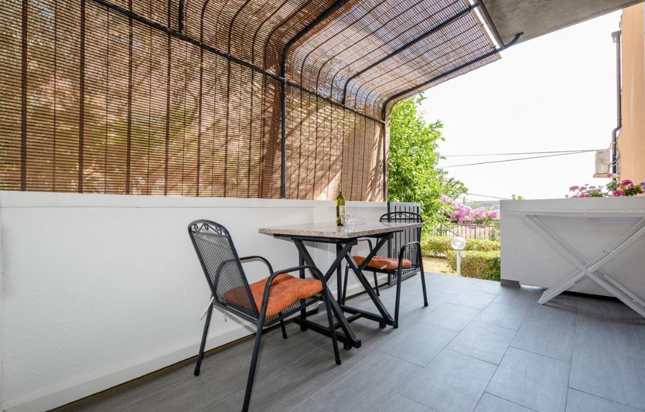 Apartments Makaus سوبيتارسكا دراغا المظهر الخارجي الصورة