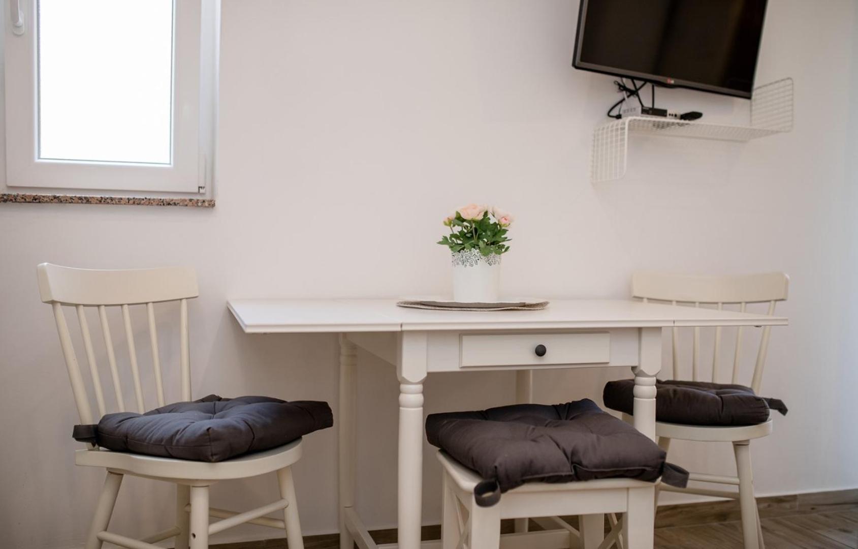Apartments Makaus سوبيتارسكا دراغا المظهر الخارجي الصورة